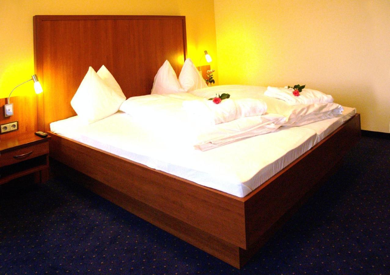 Seehotel Garni Poellmann Zell am Moos Zewnętrze zdjęcie